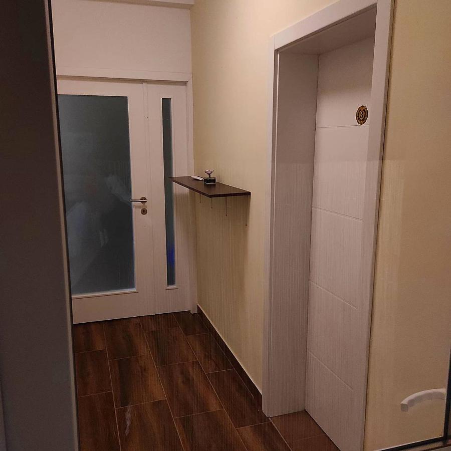 V & V Villa Lalince Екстериор снимка